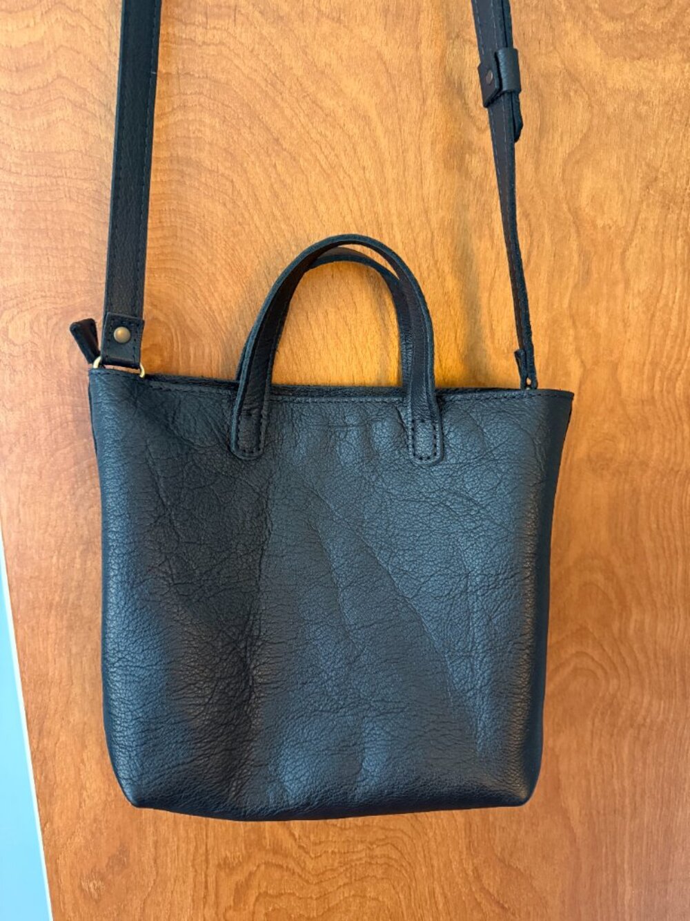 NWOT Portland Leather Goods Mini Crossbody Tote in Pebbled Black - Picture 3 of 5
